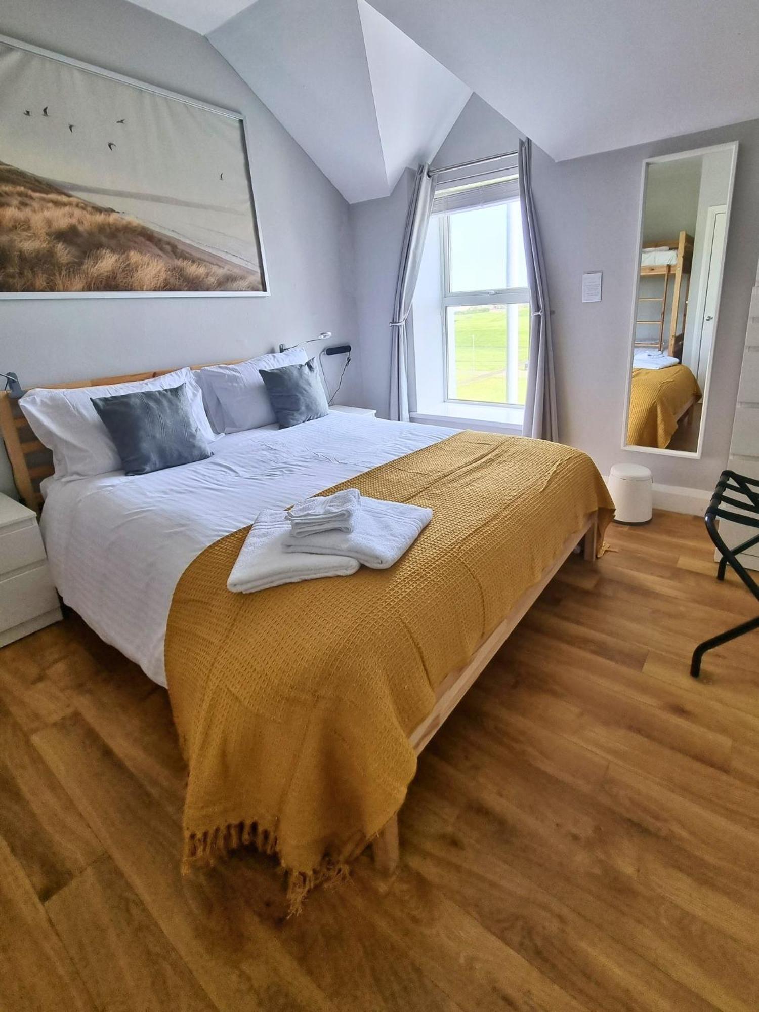 5 Dunluce Park - Portrush By The Sea Apartment ภายนอก รูปภาพ