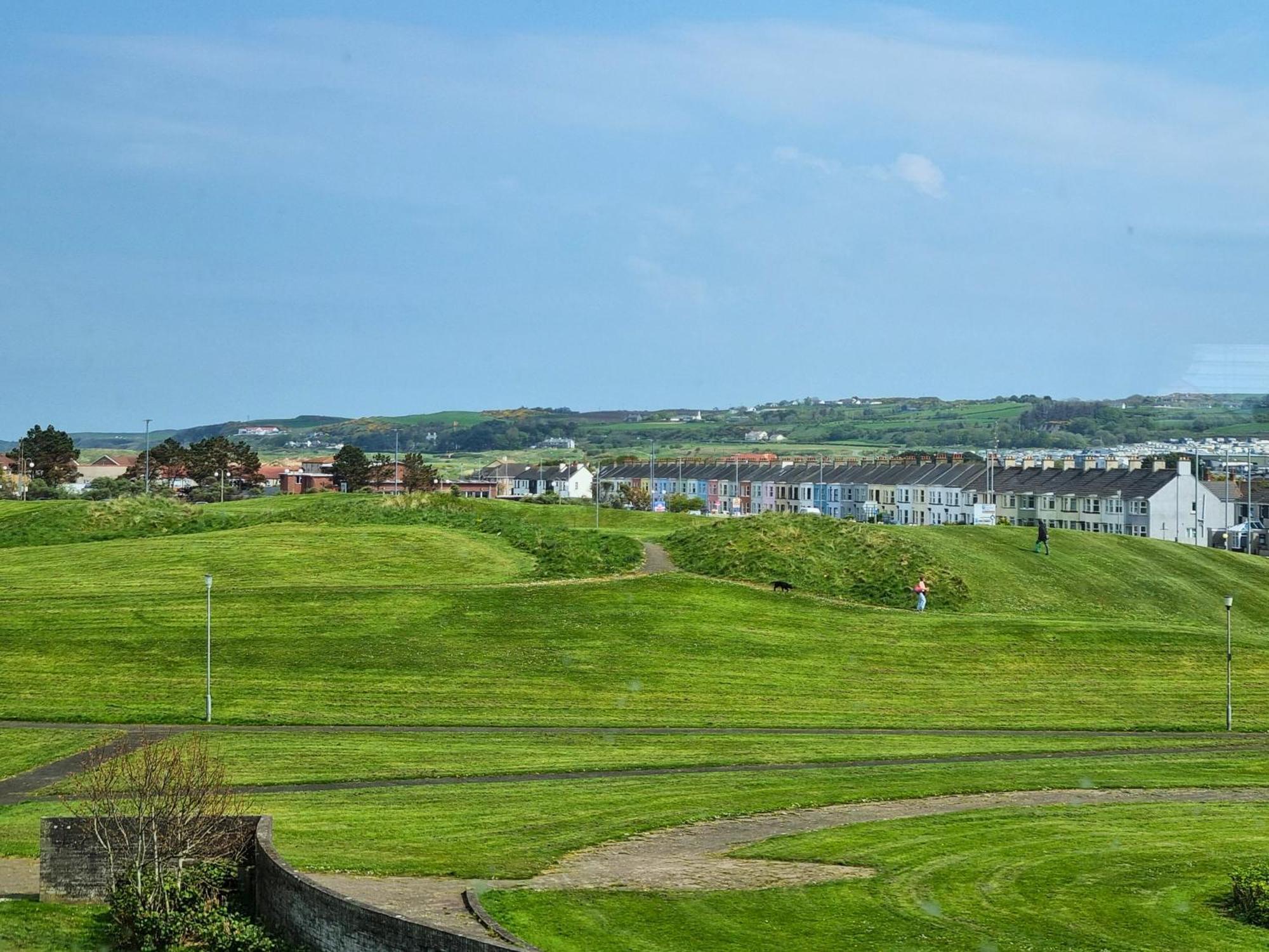 5 Dunluce Park - Portrush By The Sea Apartment ภายนอก รูปภาพ